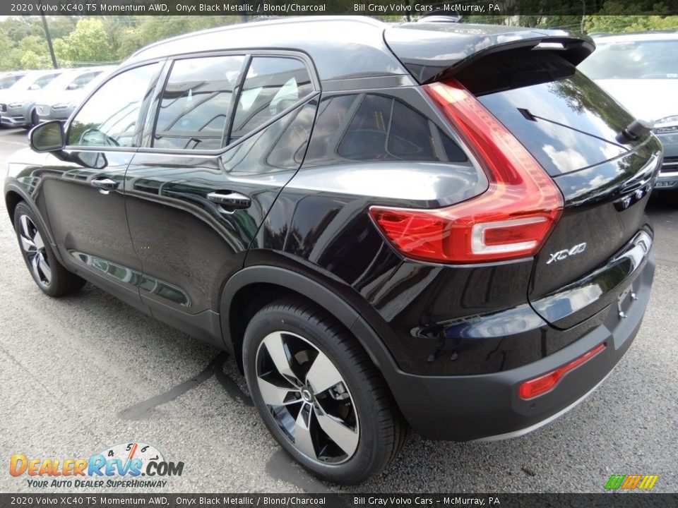2020 Volvo XC40 T5 Momentum AWD Onyx Black Metallic / Blond/Charcoal Photo #4
