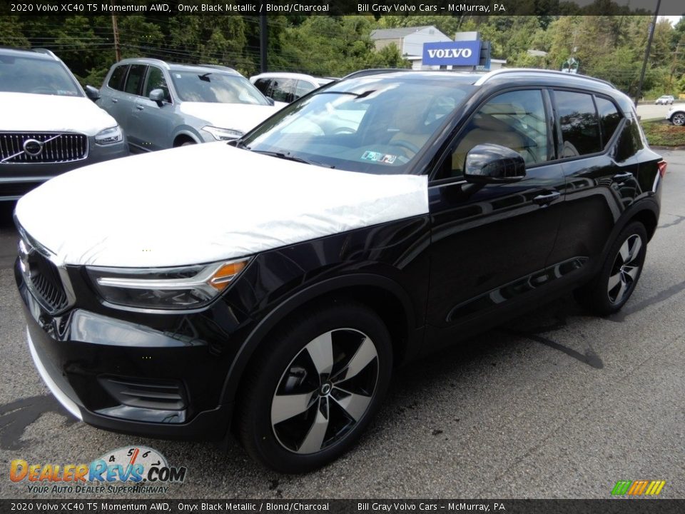2020 Volvo XC40 T5 Momentum AWD Onyx Black Metallic / Blond/Charcoal Photo #5