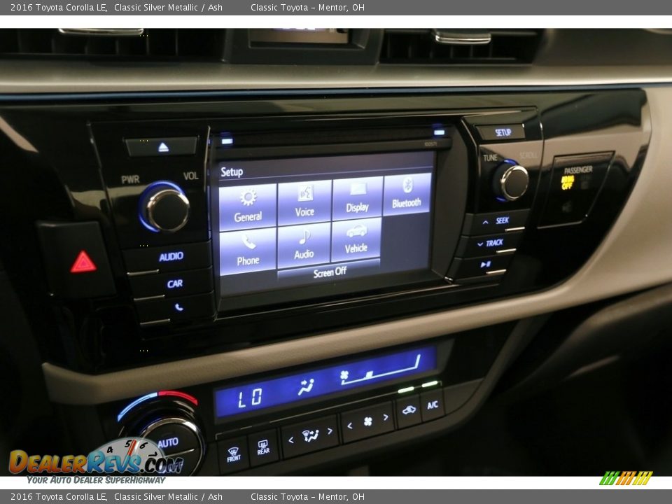 2016 Toyota Corolla LE Classic Silver Metallic / Ash Photo #11