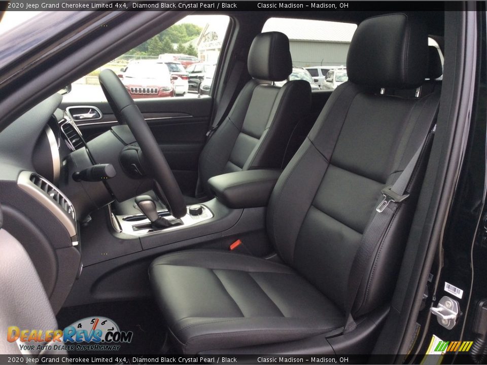 Front Seat of 2020 Jeep Grand Cherokee Limited 4x4 Photo #3