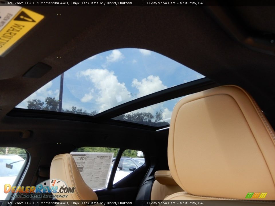 Sunroof of 2020 Volvo XC40 T5 Momentum AWD Photo #12