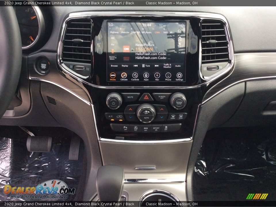 Controls of 2020 Jeep Grand Cherokee Limited 4x4 Photo #15