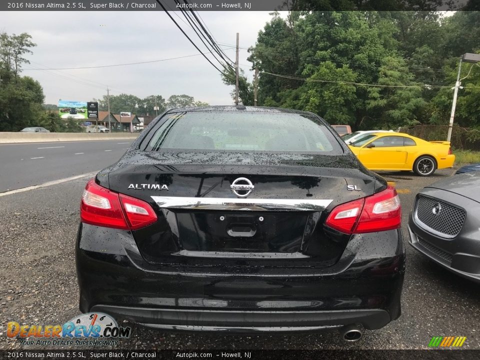 2016 Nissan Altima 2.5 SL Super Black / Charcoal Photo #4
