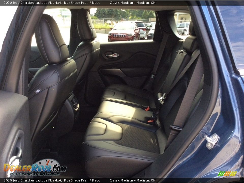 2020 Jeep Cherokee Latitude Plus 4x4 Blue Shade Pearl / Black Photo #17