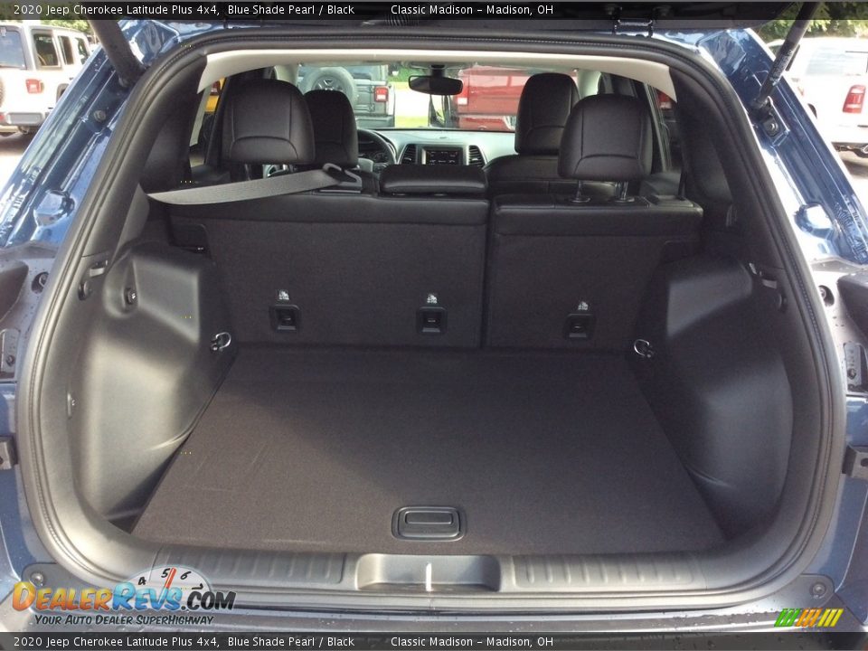 2020 Jeep Cherokee Latitude Plus 4x4 Blue Shade Pearl / Black Photo #18