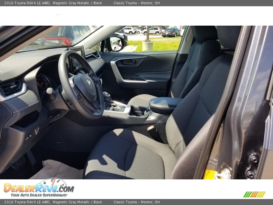 2019 Toyota RAV4 LE AWD Magnetic Gray Metallic / Black Photo #2