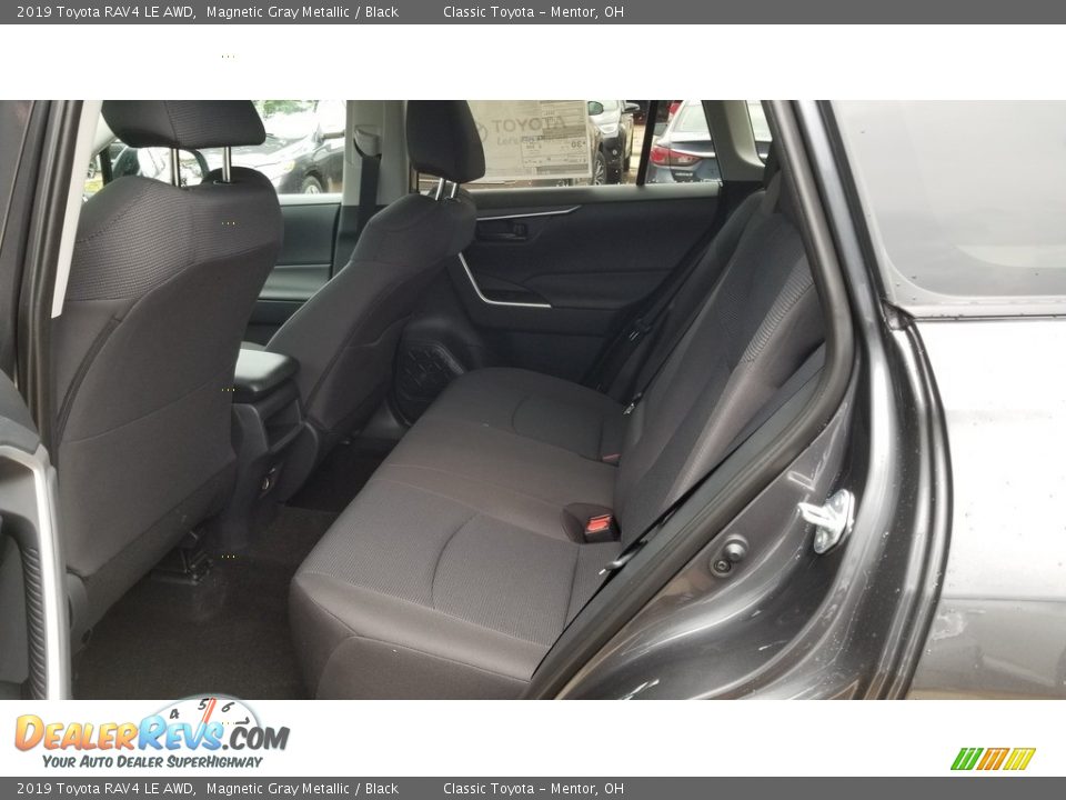 2019 Toyota RAV4 LE AWD Magnetic Gray Metallic / Black Photo #3