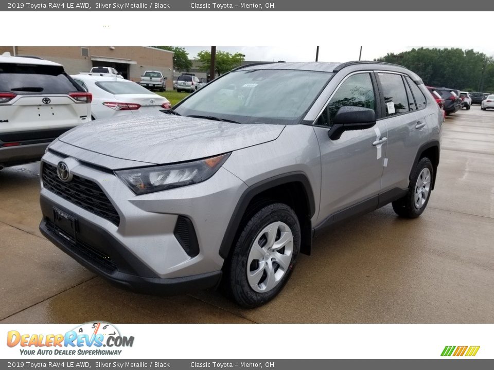 2019 Toyota RAV4 LE AWD Silver Sky Metallic / Black Photo #1