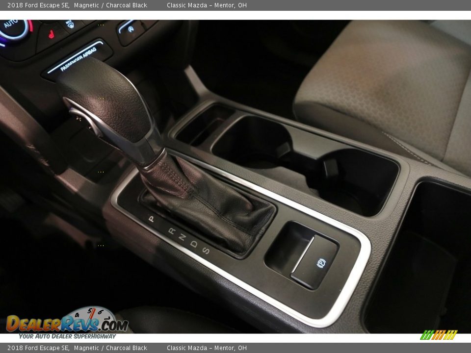 2018 Ford Escape SE Magnetic / Charcoal Black Photo #17