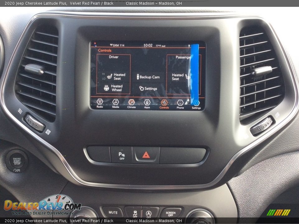 2020 Jeep Cherokee Latitude Plus Velvet Red Pearl / Black Photo #15