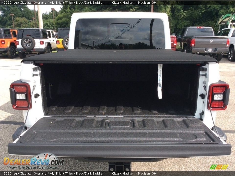 2020 Jeep Gladiator Overland 4x4 Bright White / Black/Dark Saddle Photo #9