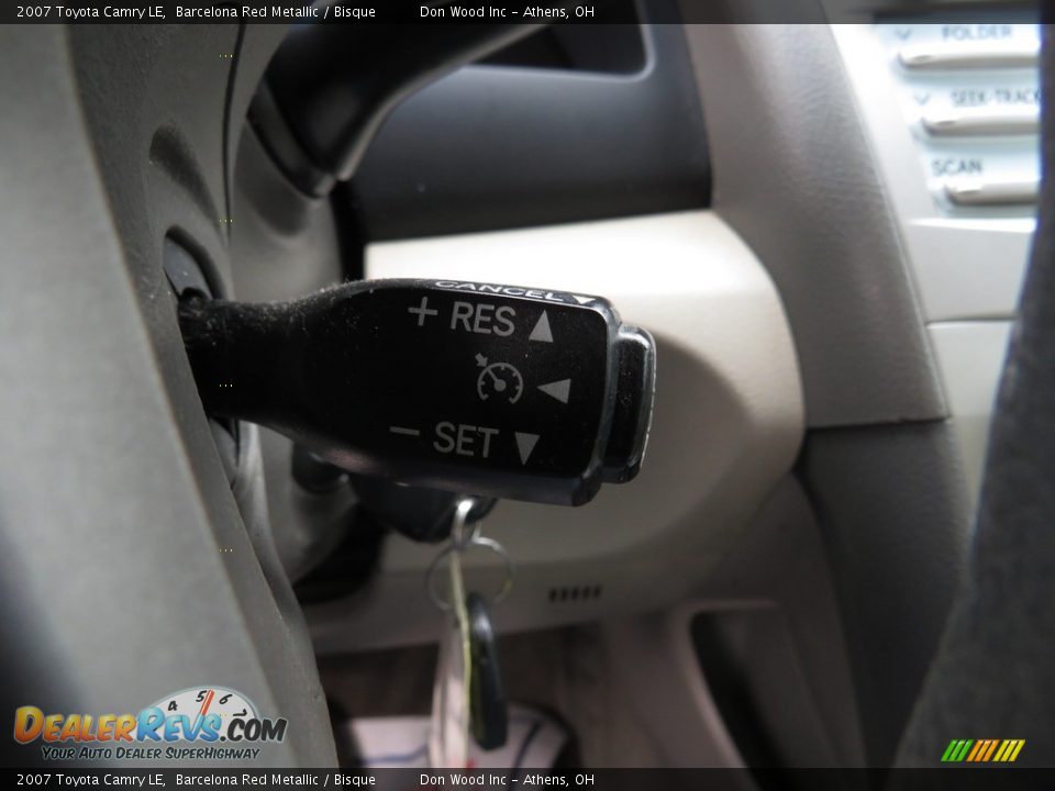 2007 Toyota Camry LE Barcelona Red Metallic / Bisque Photo #31