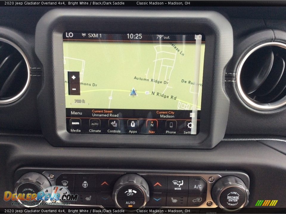 2020 Jeep Gladiator Overland 4x4 Bright White / Black/Dark Saddle Photo #17