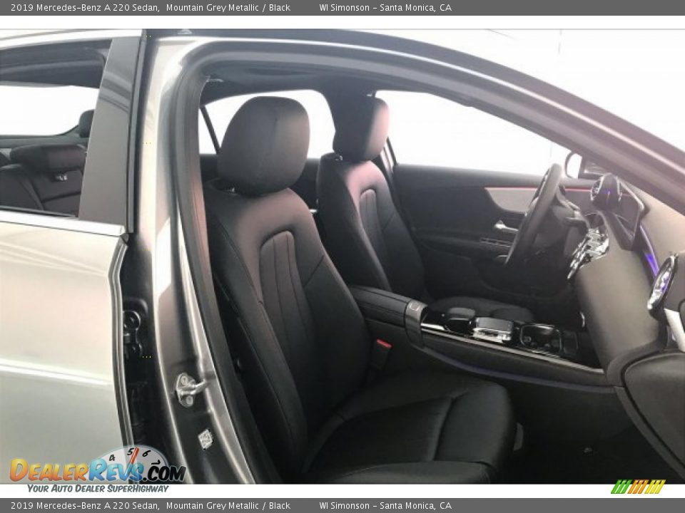 2019 Mercedes-Benz A 220 Sedan Mountain Grey Metallic / Black Photo #5