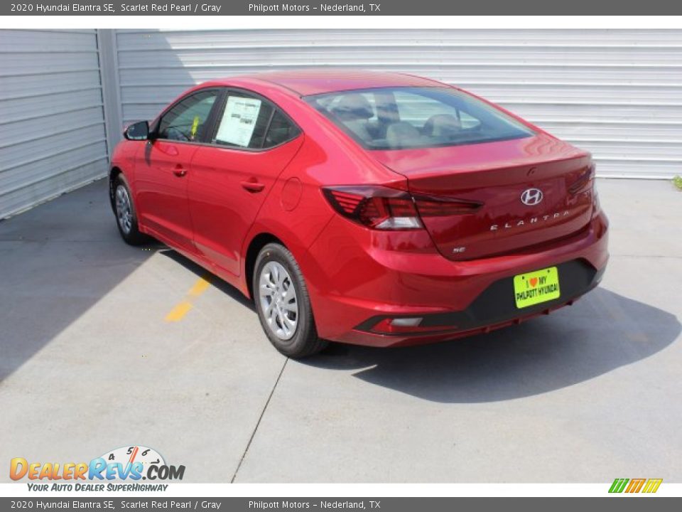 2020 Hyundai Elantra SE Scarlet Red Pearl / Gray Photo #6