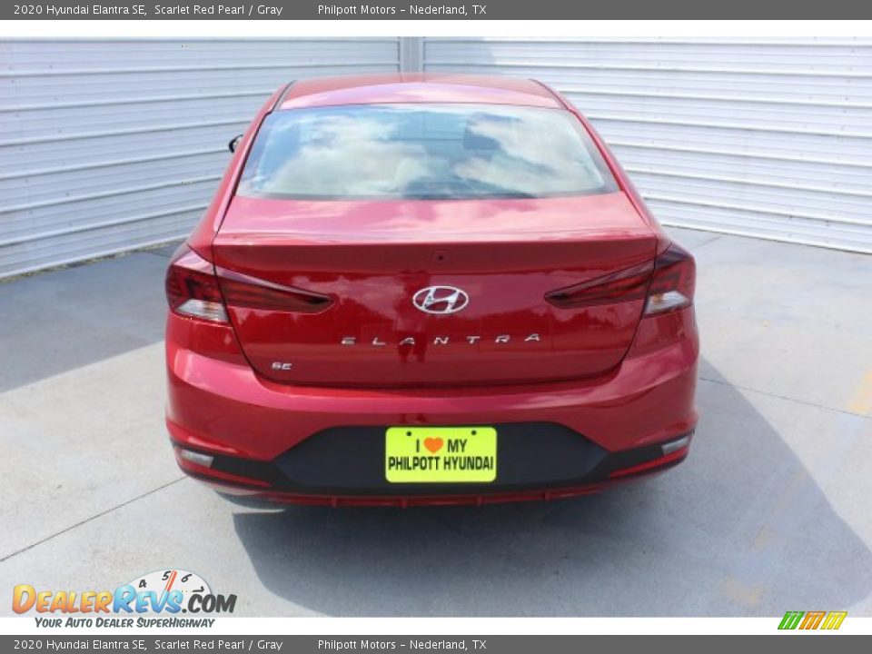 2020 Hyundai Elantra SE Scarlet Red Pearl / Gray Photo #7