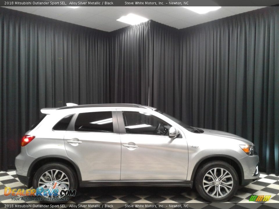 Alloy Silver Metallic 2018 Mitsubishi Outlander Sport SEL Photo #5