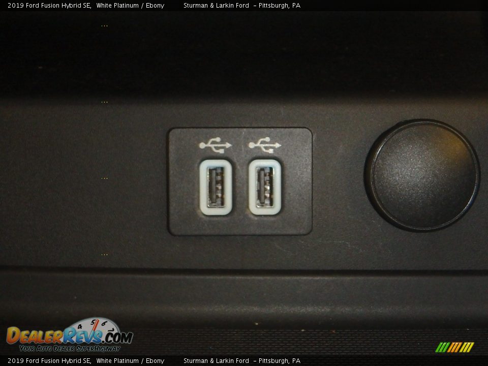 2019 Ford Fusion Hybrid SE White Platinum / Ebony Photo #15