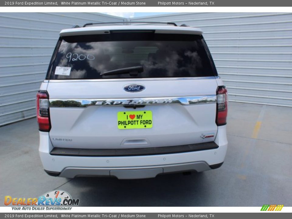 2019 Ford Expedition Limited White Platinum Metallic Tri-Coat / Medium Stone Photo #8
