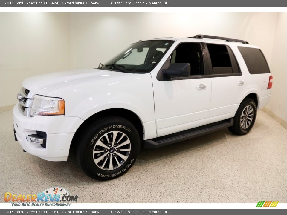 2015 Ford Expedition XLT 4x4 Oxford White / Ebony Photo #3