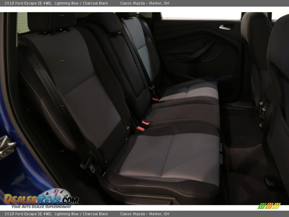 2018 Ford Escape SE 4WD Lightning Blue / Charcoal Black Photo #15