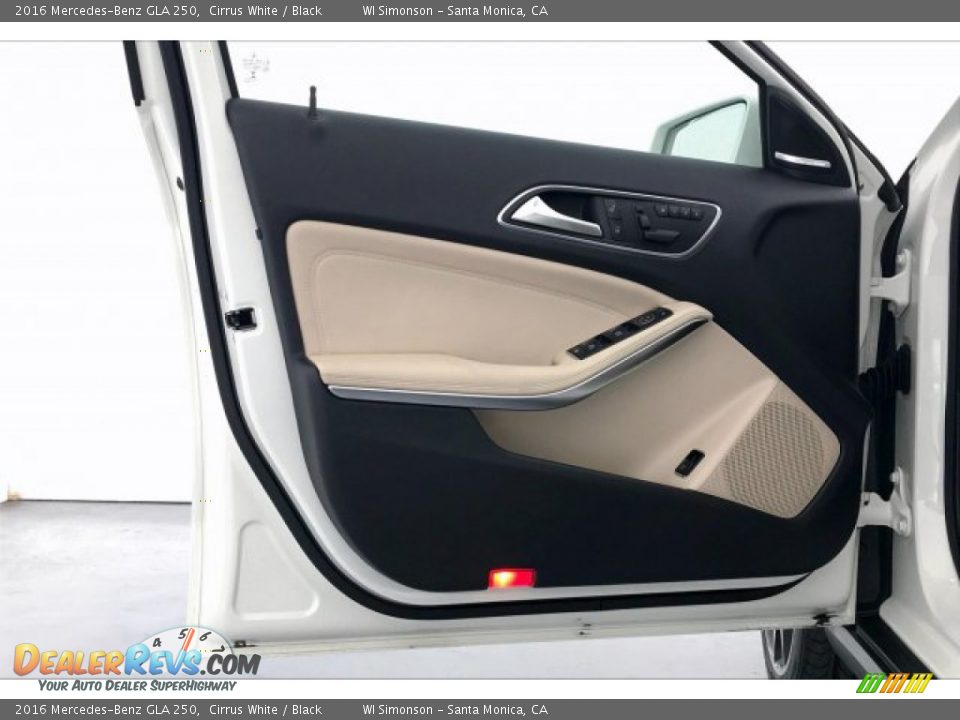 2016 Mercedes-Benz GLA 250 Cirrus White / Black Photo #25