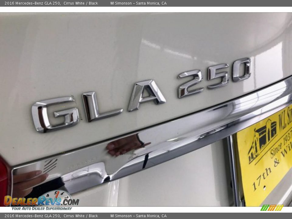 2016 Mercedes-Benz GLA 250 Cirrus White / Black Photo #27