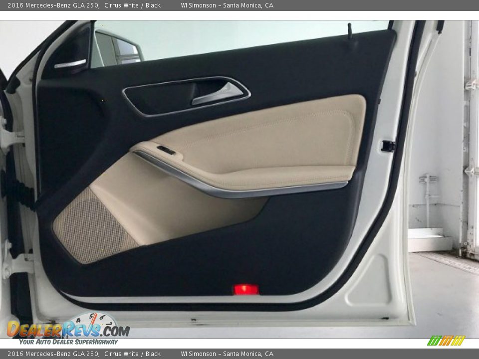 2016 Mercedes-Benz GLA 250 Cirrus White / Black Photo #29