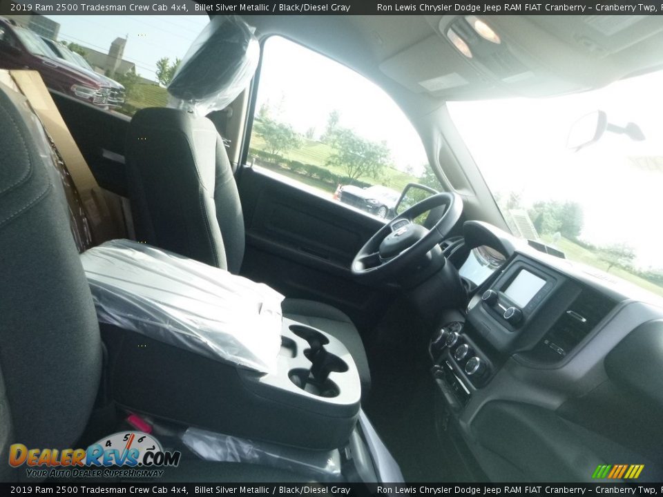 2019 Ram 2500 Tradesman Crew Cab 4x4 Billet Silver Metallic / Black/Diesel Gray Photo #10