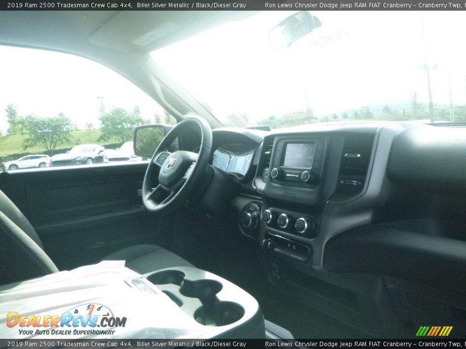2019 Ram 2500 Tradesman Crew Cab 4x4 Billet Silver Metallic / Black/Diesel Gray Photo #11