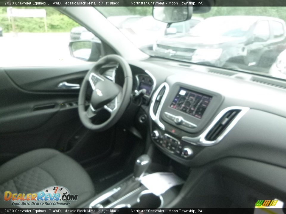 2020 Chevrolet Equinox LT AWD Mosaic Black Metallic / Jet Black Photo #10
