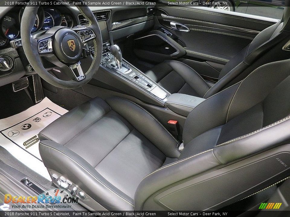 Black/Acid Green Interior - 2018 Porsche 911 Turbo S Cabriolet Photo #25