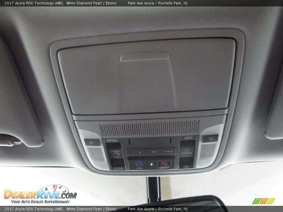 2017 Acura RDX Technology AWD White Diamond Pearl / Ebony Photo #28