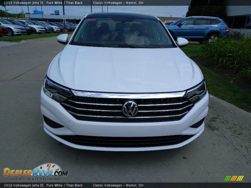 2019 Volkswagen Jetta SE Pure White / Titan Black Photo #2
