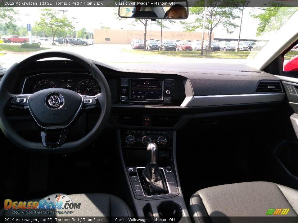 2019 Volkswagen Jetta SE Tornado Red / Titan Black Photo #3