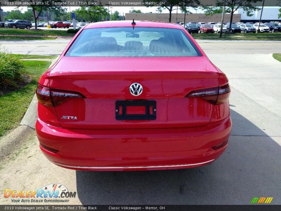 2019 Volkswagen Jetta SE Tornado Red / Titan Black Photo #4