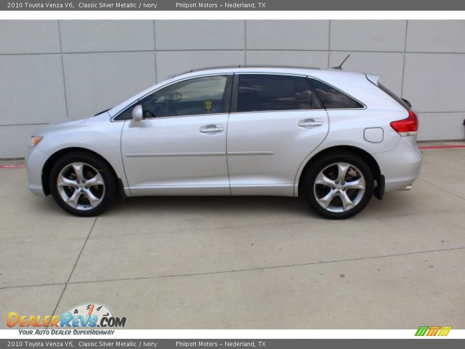 2010 Toyota Venza V6 Classic Silver Metallic / Ivory Photo #10