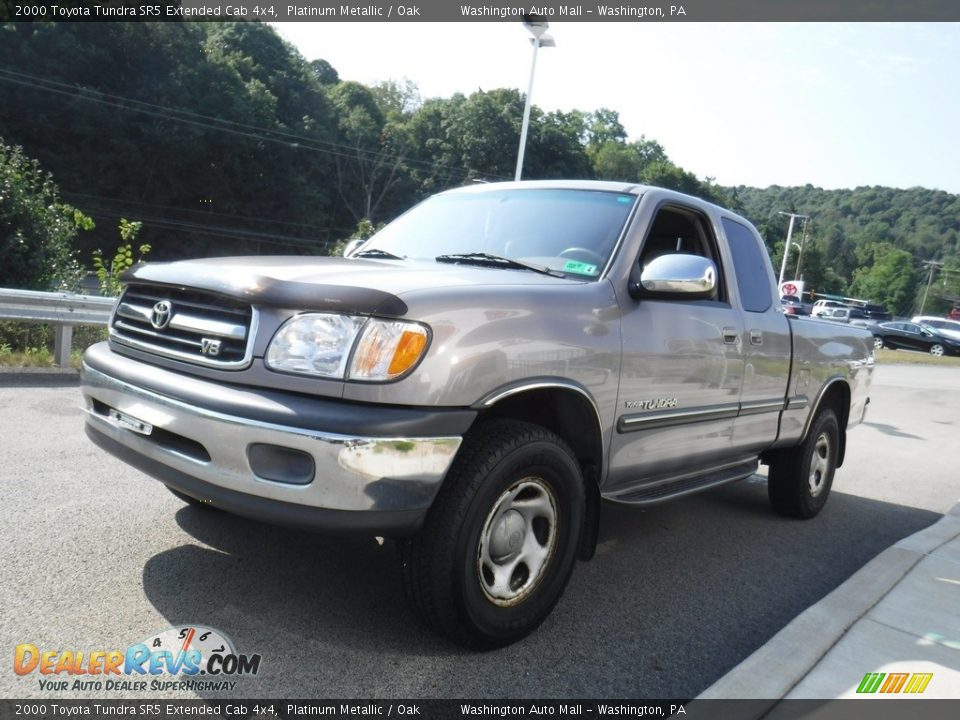 2000 Toyota Tundra SR5 Extended Cab 4x4 Platinum Metallic / Oak Photo #7