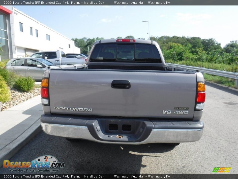 2000 Toyota Tundra SR5 Extended Cab 4x4 Platinum Metallic / Oak Photo #12