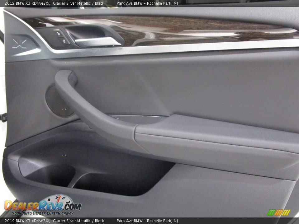 2019 BMW X3 xDrive30i Glacier Silver Metallic / Black Photo #15