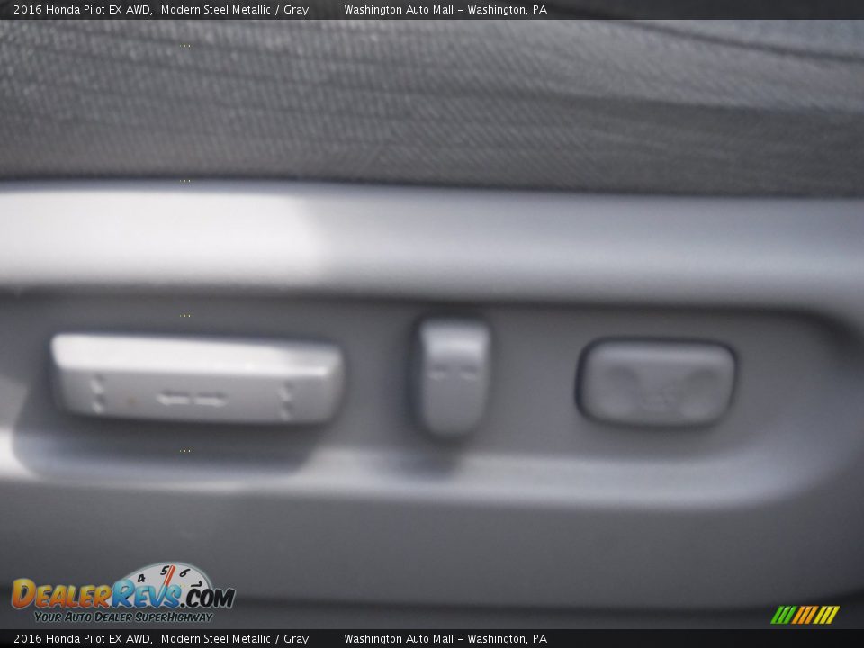 2016 Honda Pilot EX AWD Modern Steel Metallic / Gray Photo #15