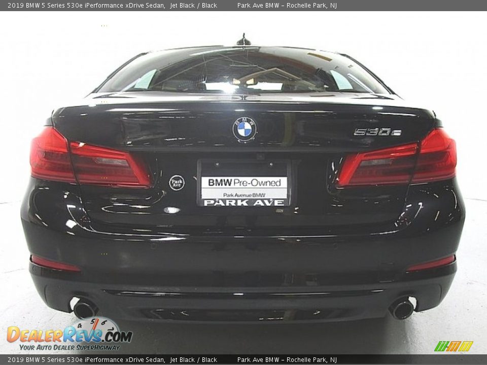 2019 BMW 5 Series 530e iPerformance xDrive Sedan Jet Black / Black Photo #3