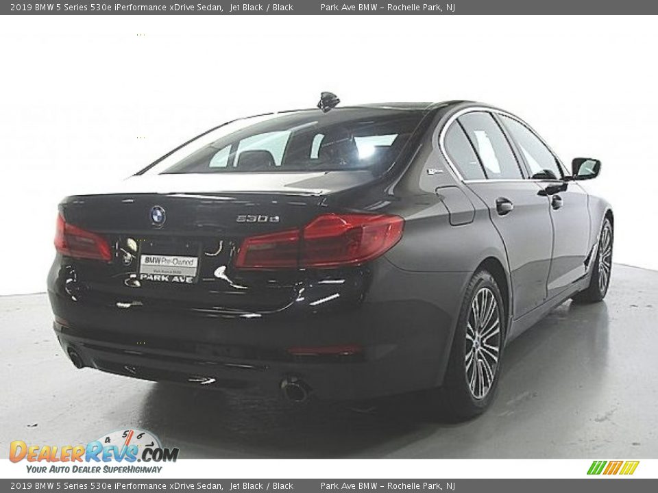 2019 BMW 5 Series 530e iPerformance xDrive Sedan Jet Black / Black Photo #4