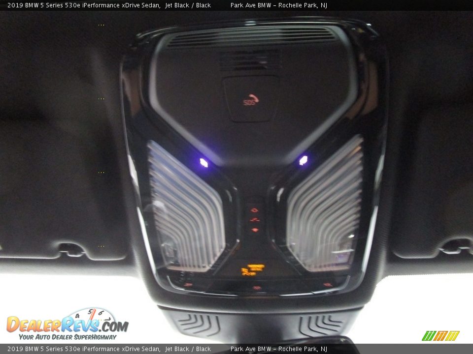 2019 BMW 5 Series 530e iPerformance xDrive Sedan Jet Black / Black Photo #27