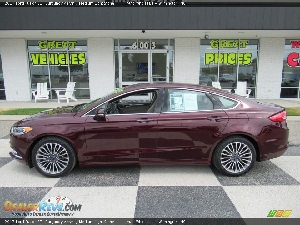 2017 Ford Fusion SE Burgundy Velvet / Medium Light Stone Photo #1