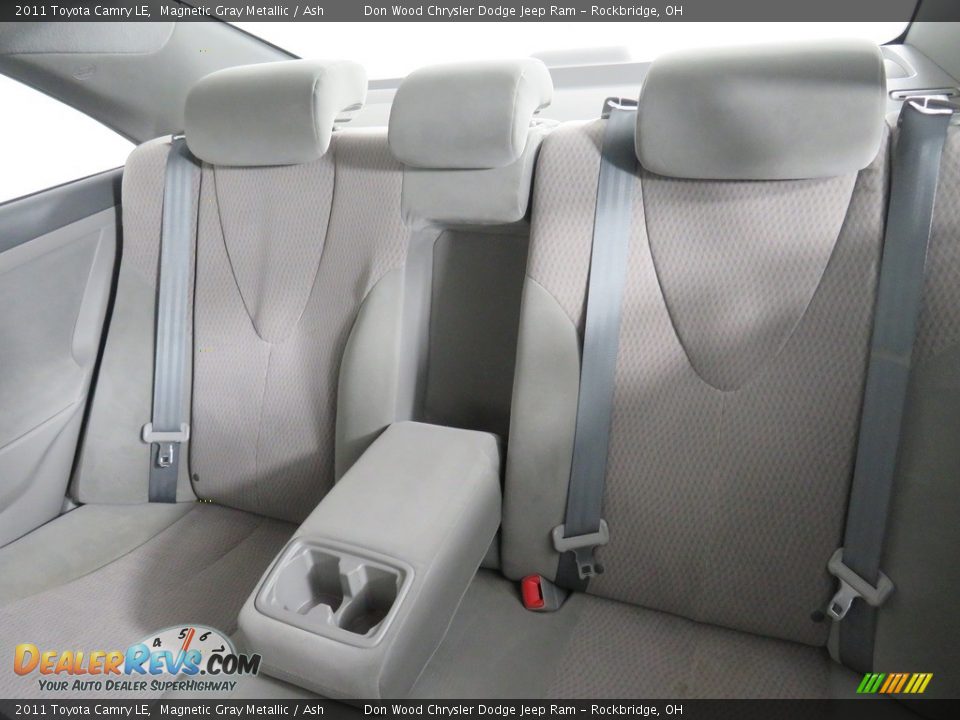 2011 Toyota Camry LE Magnetic Gray Metallic / Ash Photo #22