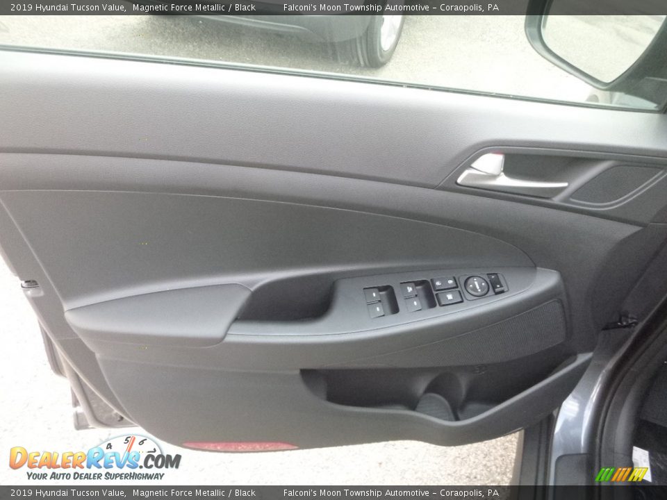 2019 Hyundai Tucson Value Magnetic Force Metallic / Black Photo #10