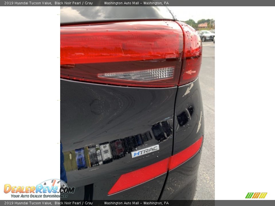 2019 Hyundai Tucson Value Black Noir Pearl / Gray Photo #23