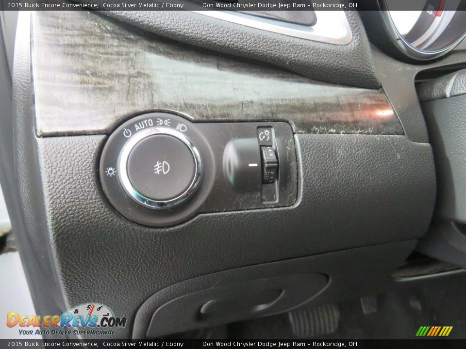 2015 Buick Encore Convenience Cocoa Silver Metallic / Ebony Photo #29