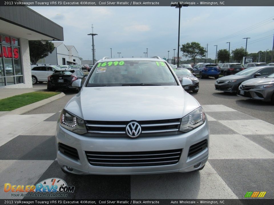 2013 Volkswagen Touareg VR6 FSI Executive 4XMotion Cool Silver Metallic / Black Anthracite Photo #2